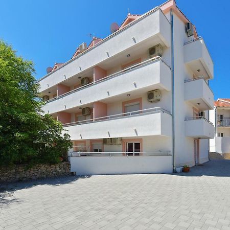 Apartment Sax Jezera Bagian luar foto