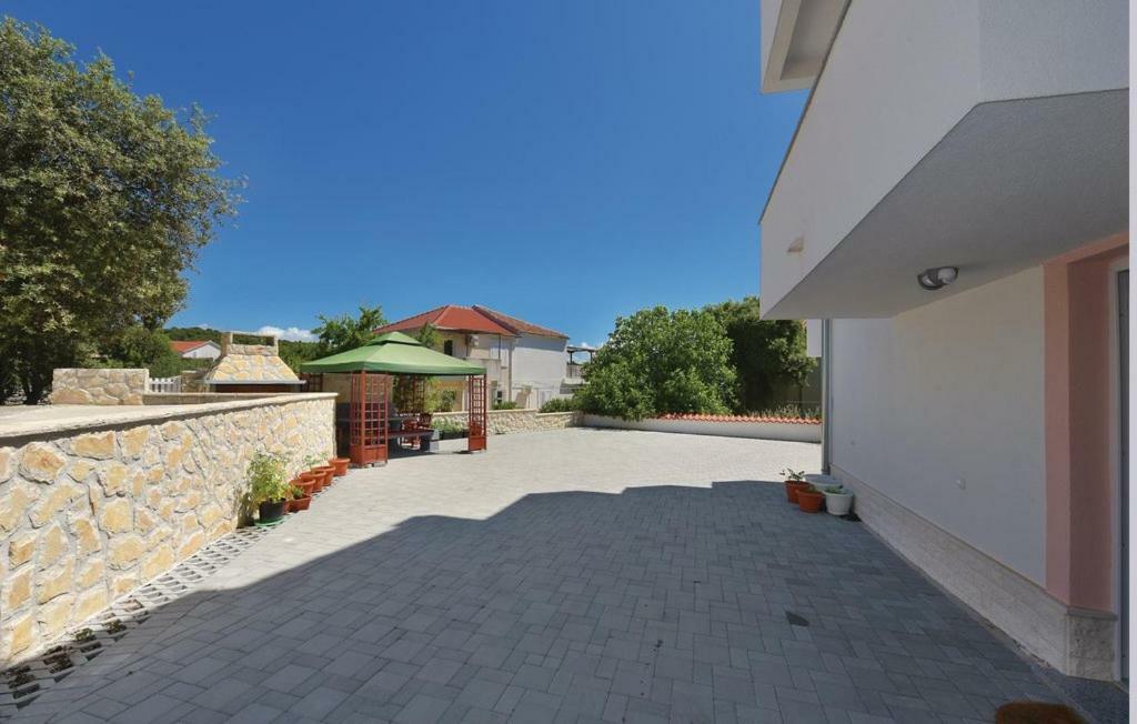 Apartment Sax Jezera Bagian luar foto