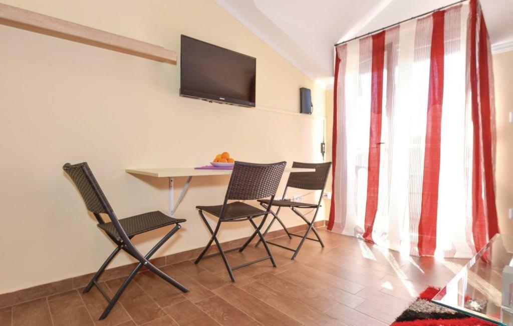Apartment Sax Jezera Bagian luar foto