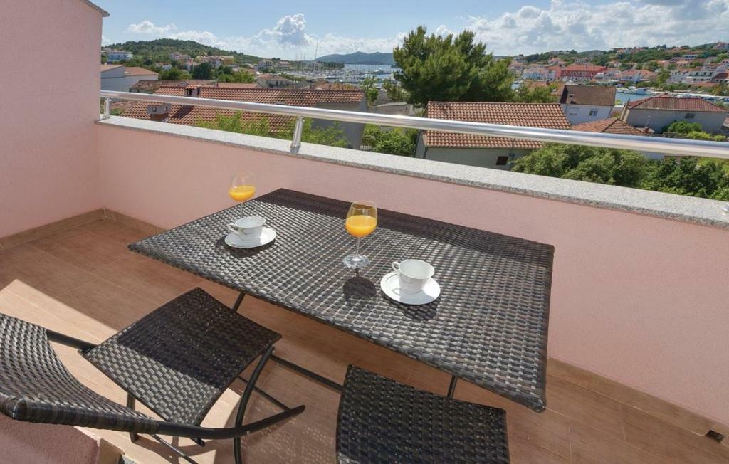 Apartment Sax Jezera Bagian luar foto