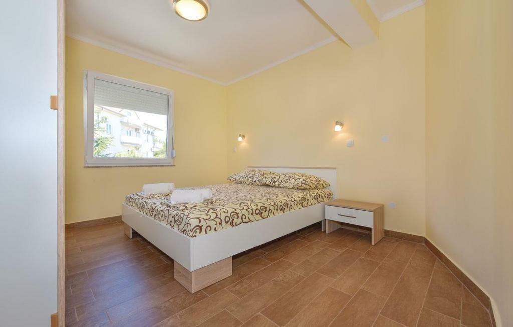 Apartment Sax Jezera Bagian luar foto